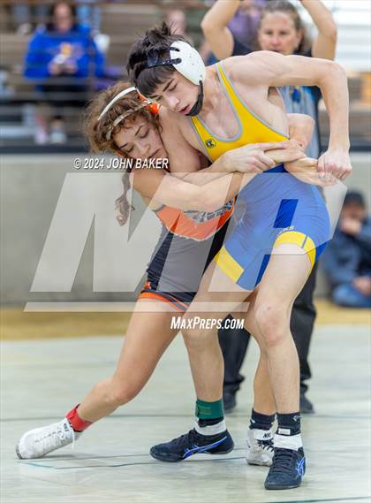Thumbnail 1 in Earl Wilken's Tournament photogallery.