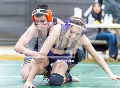 Thumbnail 3 in Earl Wilken's Tournament photogallery.