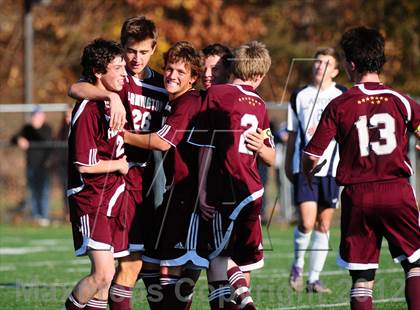 Thumbnail 2 in Farmington vs. Avon (CIAC Class L Final) photogallery.