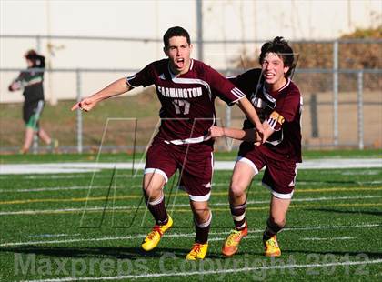 Thumbnail 3 in Farmington vs. Avon (CIAC Class L Final) photogallery.