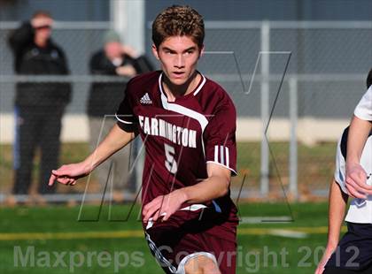 Thumbnail 2 in Farmington vs. Avon (CIAC Class L Final) photogallery.