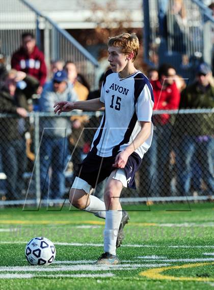 Thumbnail 3 in Farmington vs. Avon (CIAC Class L Final) photogallery.