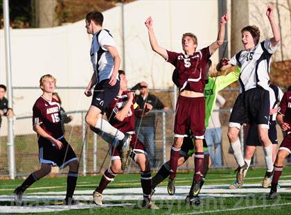 Thumbnail 3 in Farmington vs. Avon (CIAC Class L Final) photogallery.