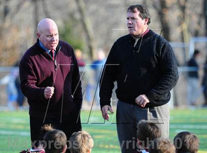 Thumbnail 3 in Farmington vs. Avon (CIAC Class L Final) photogallery.