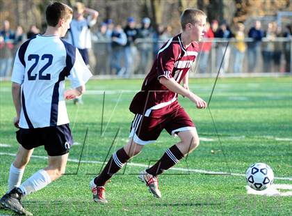Thumbnail 3 in Farmington vs. Avon (CIAC Class L Final) photogallery.