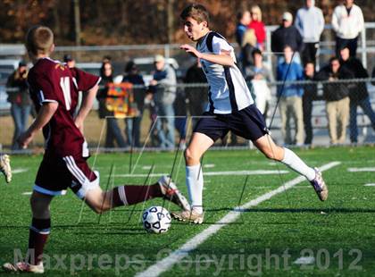 Thumbnail 3 in Farmington vs. Avon (CIAC Class L Final) photogallery.