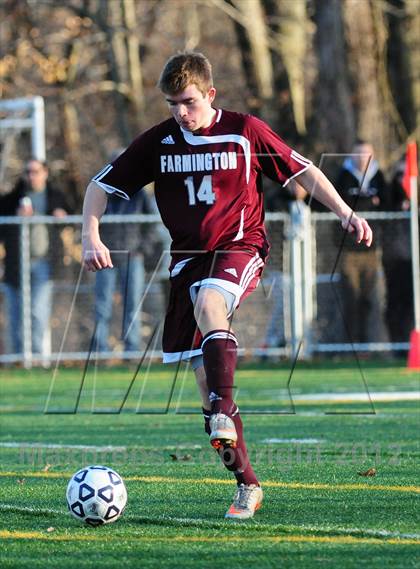 Thumbnail 1 in Farmington vs. Avon (CIAC Class L Final) photogallery.