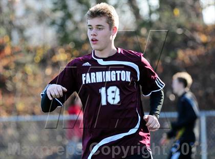 Thumbnail 2 in Farmington vs. Avon (CIAC Class L Final) photogallery.