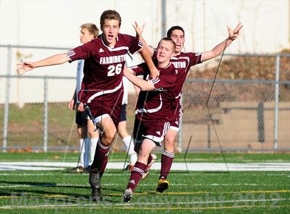 Thumbnail 2 in Farmington vs. Avon (CIAC Class L Final) photogallery.