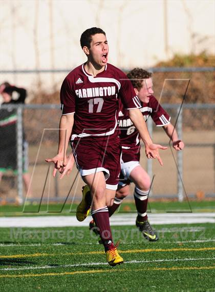 Thumbnail 3 in Farmington vs. Avon (CIAC Class L Final) photogallery.