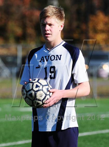Thumbnail 2 in Farmington vs. Avon (CIAC Class L Final) photogallery.