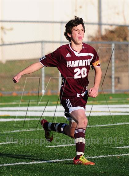 Thumbnail 3 in Farmington vs. Avon (CIAC Class L Final) photogallery.