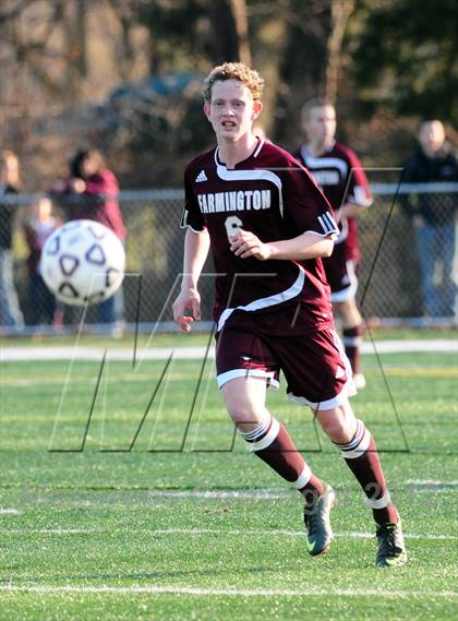 Thumbnail 1 in Farmington vs. Avon (CIAC Class L Final) photogallery.