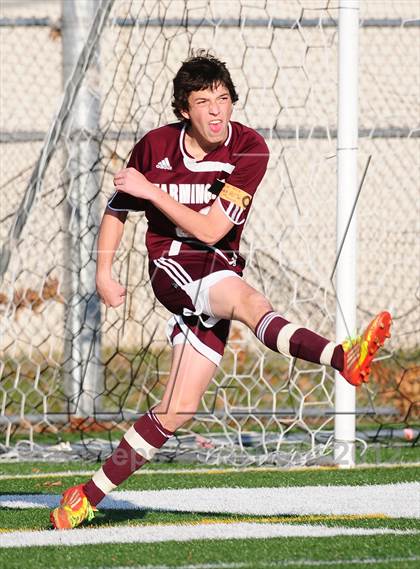Thumbnail 3 in Farmington vs. Avon (CIAC Class L Final) photogallery.