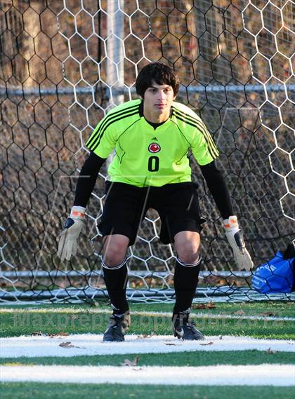 Thumbnail 3 in Farmington vs. Avon (CIAC Class L Final) photogallery.