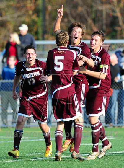 Thumbnail 3 in Farmington vs. Avon (CIAC Class L Final) photogallery.