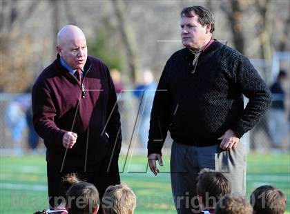 Thumbnail 2 in Farmington vs. Avon (CIAC Class L Final) photogallery.