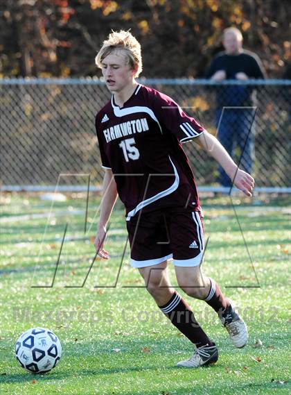Thumbnail 3 in Farmington vs. Avon (CIAC Class L Final) photogallery.