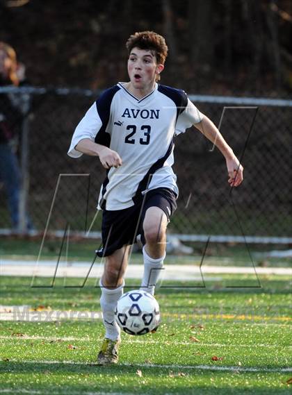 Thumbnail 3 in Farmington vs. Avon (CIAC Class L Final) photogallery.