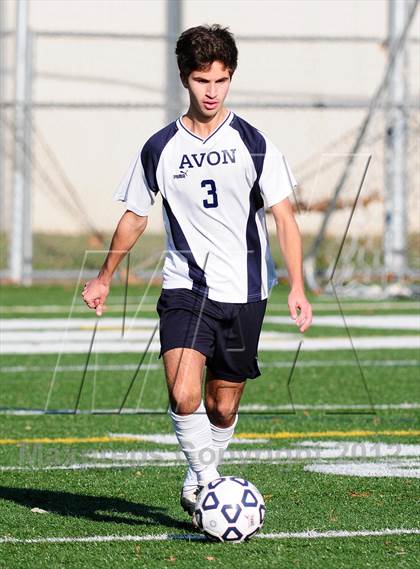 Thumbnail 2 in Farmington vs. Avon (CIAC Class L Final) photogallery.