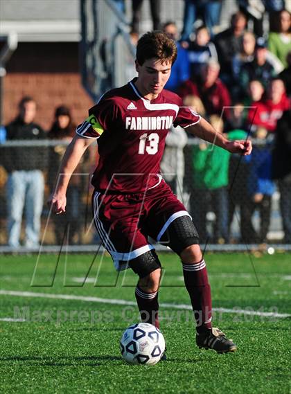 Thumbnail 1 in Farmington vs. Avon (CIAC Class L Final) photogallery.