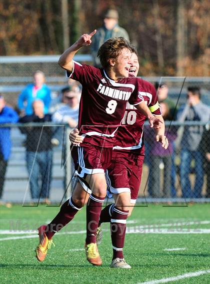 Thumbnail 2 in Farmington vs. Avon (CIAC Class L Final) photogallery.