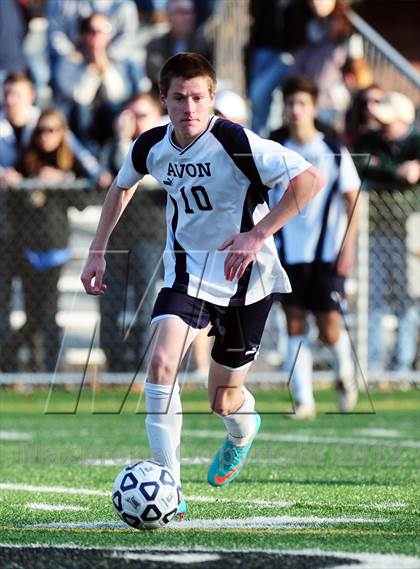 Thumbnail 3 in Farmington vs. Avon (CIAC Class L Final) photogallery.