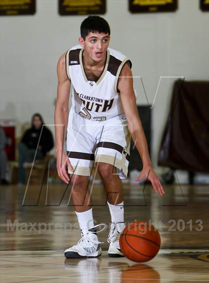 Thumbnail 3 in Scarsdale vs Clarkstown South (Coaches vs Cancer Tip Off Classic) photogallery.