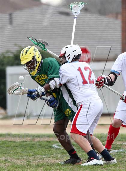 Thumbnail 3 in Archbishop Rummel vs Cohen Prep photogallery.