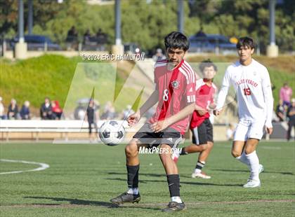 Thumbnail 2 in Palos Verdes vs. Banning photogallery.