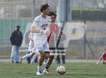 Thumbnail 1 in Palos Verdes vs. Banning photogallery.