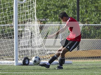 Thumbnail 3 in Palos Verdes vs. Banning photogallery.