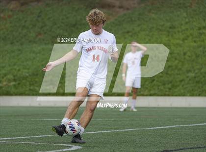 Thumbnail 2 in Palos Verdes vs. Banning photogallery.