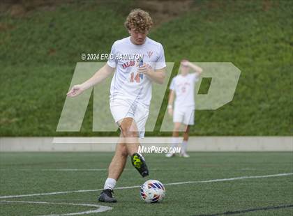Thumbnail 3 in Palos Verdes vs. Banning photogallery.