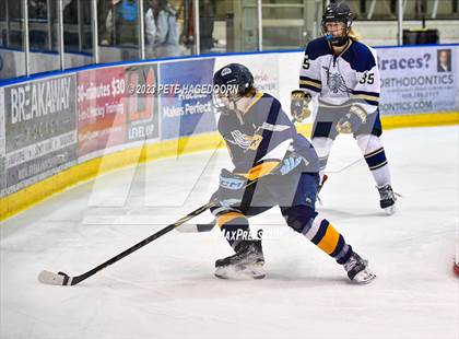 Thumbnail 3 in Vernon @ Roxbury photogallery.