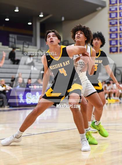 Thumbnail 2 in Crespi vs. Mission Bay (The Holiday Classic) photogallery.