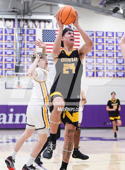 Thumbnail 1 in Crespi vs. Mission Bay (The Holiday Classic) photogallery.