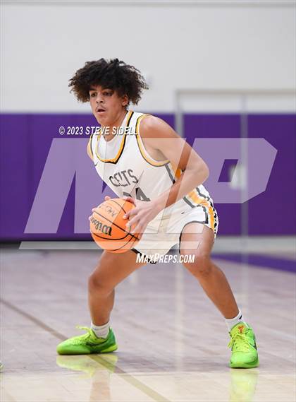 Thumbnail 1 in Crespi vs. Mission Bay (The Holiday Classic) photogallery.