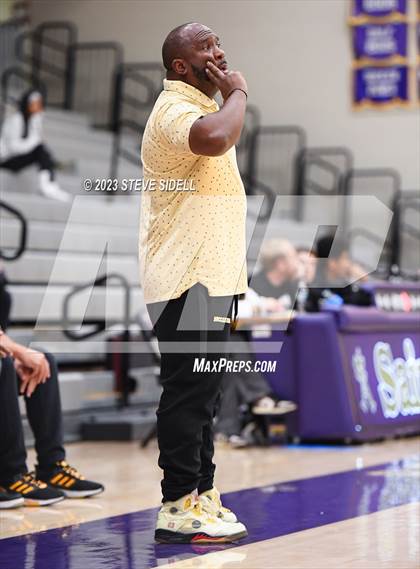 Thumbnail 3 in Crespi vs. Mission Bay (The Holiday Classic) photogallery.