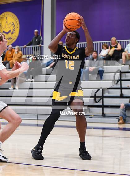Thumbnail 3 in Crespi vs. Mission Bay (The Holiday Classic) photogallery.