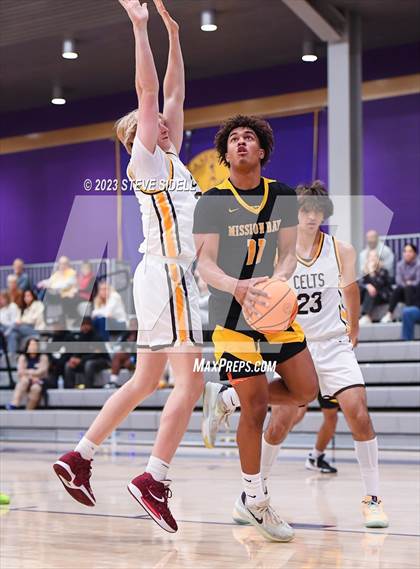 Thumbnail 2 in Crespi vs. Mission Bay (The Holiday Classic) photogallery.