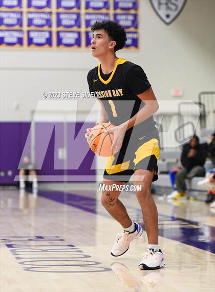 Thumbnail 3 in Crespi vs. Mission Bay (The Holiday Classic) photogallery.