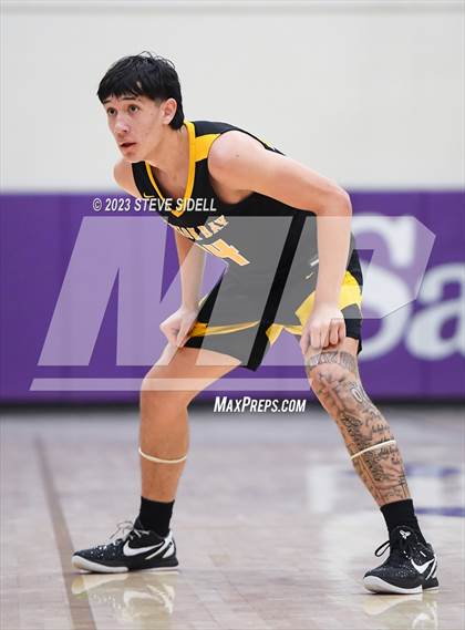 Thumbnail 3 in Crespi vs. Mission Bay (The Holiday Classic) photogallery.