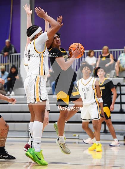 Thumbnail 1 in Crespi vs. Mission Bay (The Holiday Classic) photogallery.