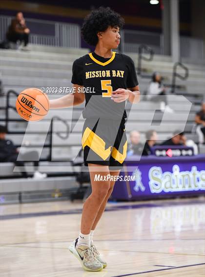 Thumbnail 1 in Crespi vs. Mission Bay (The Holiday Classic) photogallery.