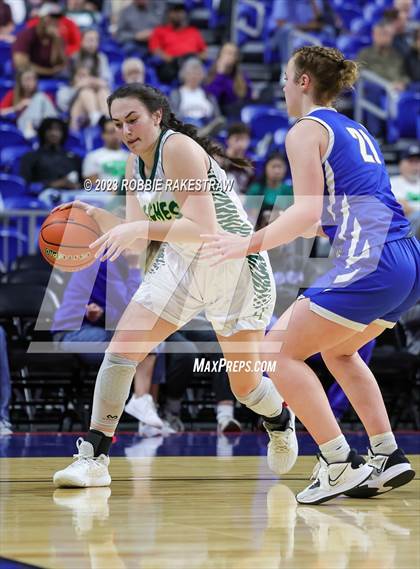 Thumbnail 3 in Neches vs. Nazareth (UIL 1A Basketball State Semifinal) photogallery.
