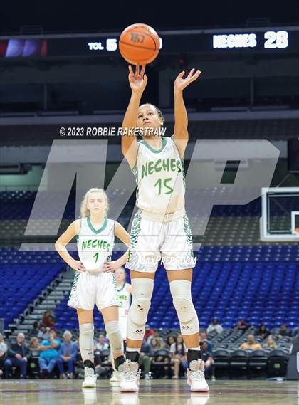 Thumbnail 1 in Neches vs. Nazareth (UIL 1A Basketball State Semifinal) photogallery.