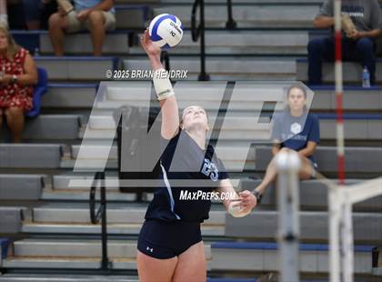 Thumbnail 2 in Foard @ Maiden photogallery.