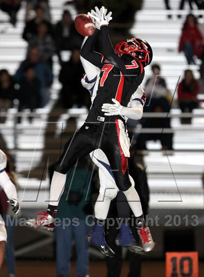 Thumbnail 3 in Citrus Hill vs. Norte Vista (CIF SS Eastern Division Final) photogallery.