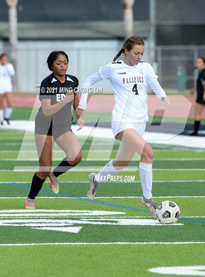 Thumbnail 3 in El Dorado @ Pacifica (North Orange County Classic) photogallery.